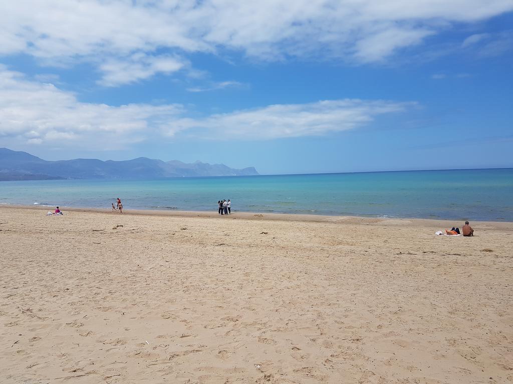 Апартаменты Visitsicilia Bianca Mare Алькамо-Марина Экстерьер фото